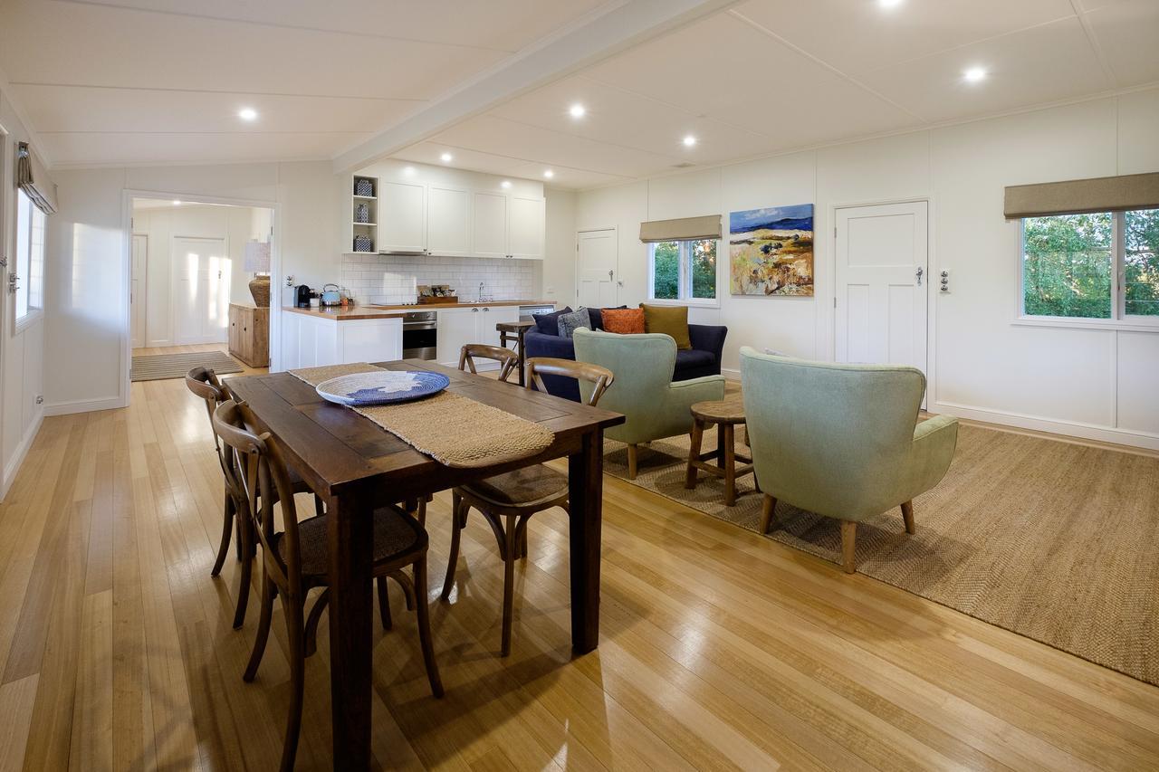 Goonoo Goonoo Station Hotel Tamworth Luaran gambar The interior of a typical house