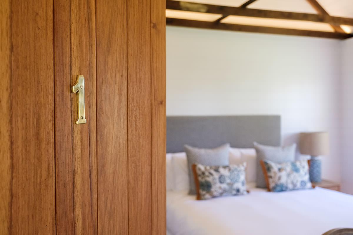 Goonoo Goonoo Station Hotel Tamworth Luaran gambar The bedroom of the 1960s house